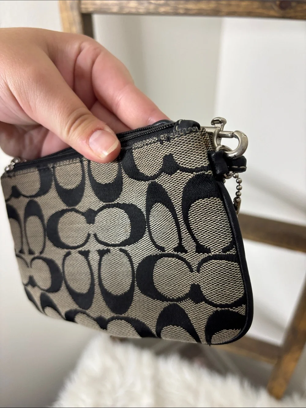 Coach Classic Black and Cream Signature Wristlet